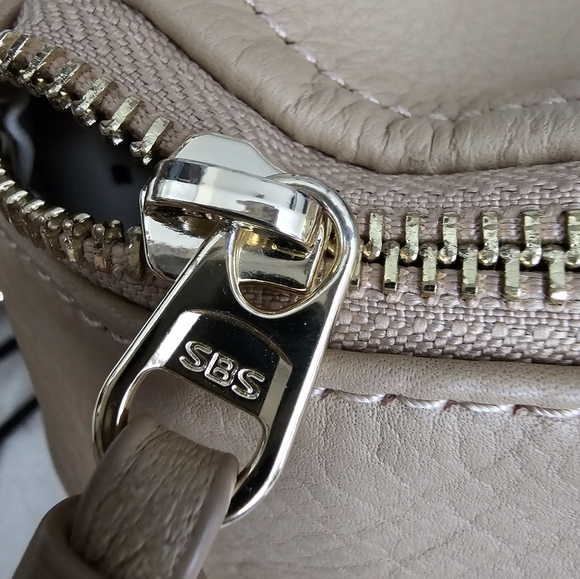 ELKIE & CO. LEATHER FANNY BAG! NWTS! - Picture 4 of 16